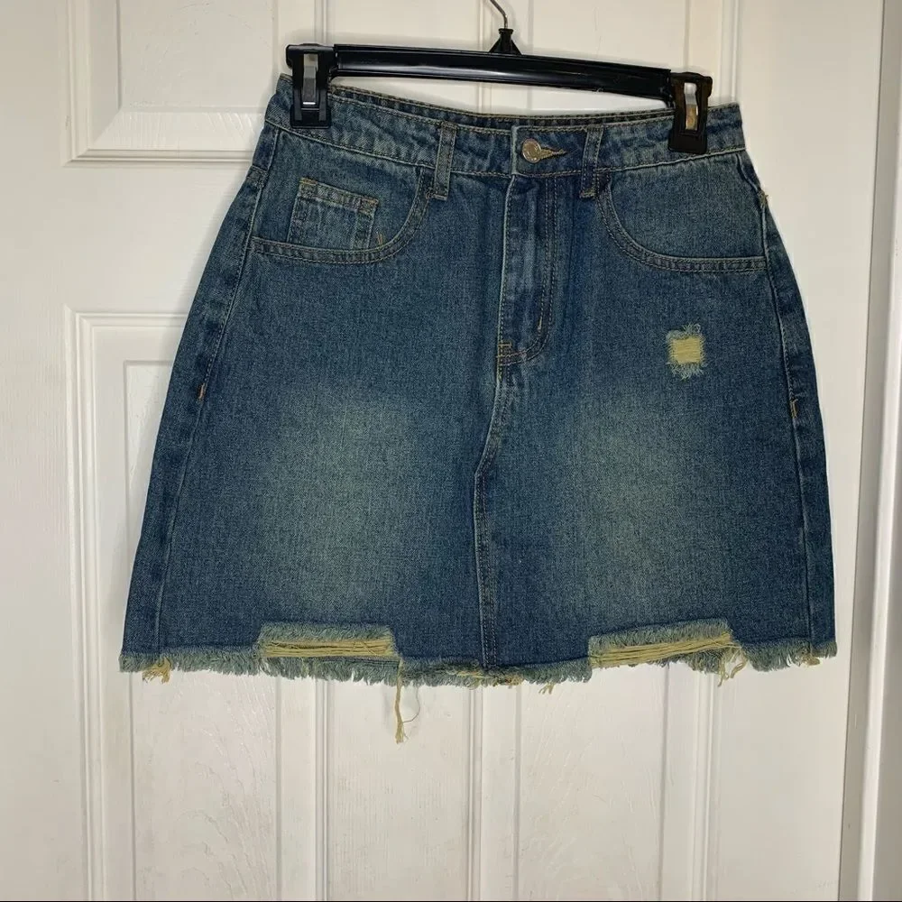 Missguided Ripped Aline Jean Skirt Raw Hem Size 4